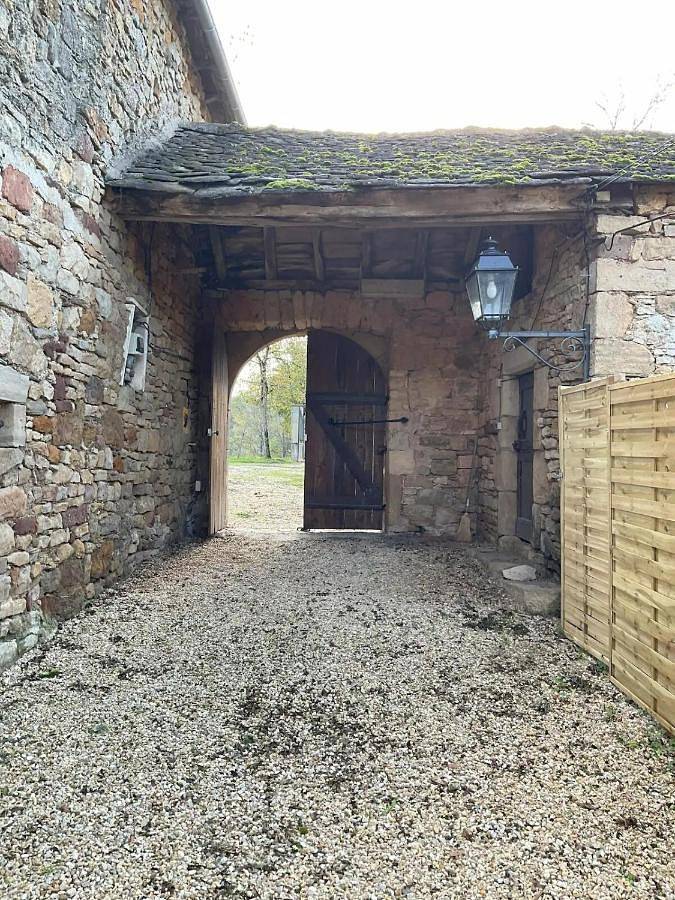 Ferme du Xviie siècle restaurée 120 m2 in Goutrens, Aveyron