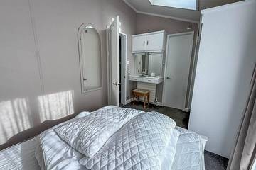 Static Caravan for 6 People in Hunstanton, Norfolk, Photo 2