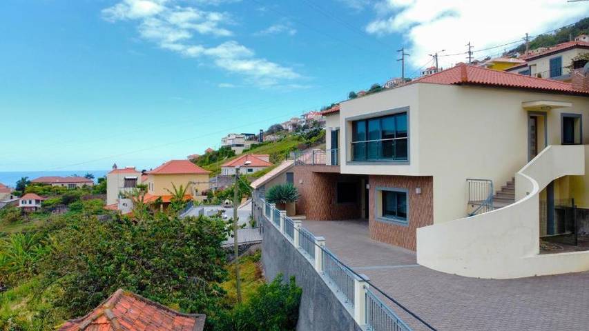 Casa rural para 6 personas, con Balcón y Terraza además de Jardín y Vistas en Campanário - 3