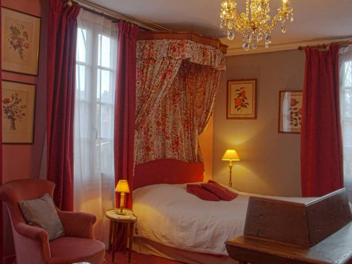 Chambre d’hôte pour 2 personnes, avec jardin à Dinan