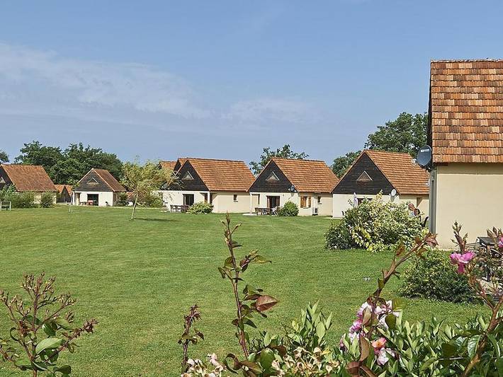 FranceComfort Le Lac Bleu - Casa 6 personas - Villa 6 pers. in Lacapelle-Marival, Lot