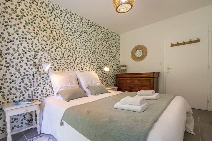 Location de vacances pour 4 personnes, avec piscine ainsi que jacuzzi et jardin à Sallertaine - 3