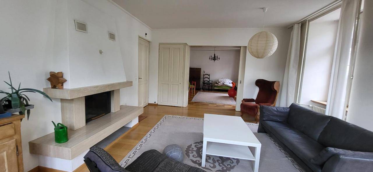 Ganze Wohnung, Apartment with Mountain View in Glarus, Kanton Glarus