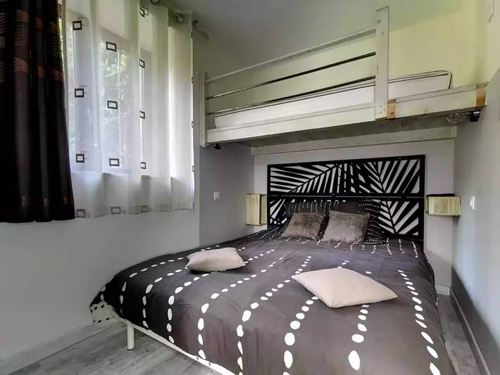 Cottage pour 3 personnes, avec jardin, adapté aux familles dans les Gorges du Tarn