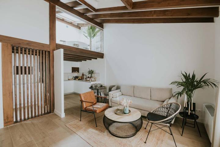 Location de vacances pour 4 personnes, avec balcon ainsi que jacuzzi et sauna, animaux acceptés à Haro - 3