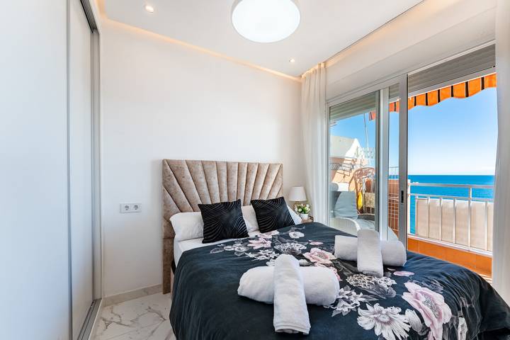 Entire apartment, MalagaSuite First Line Beach Terrace in Fuengirola Centre, Fuengirola