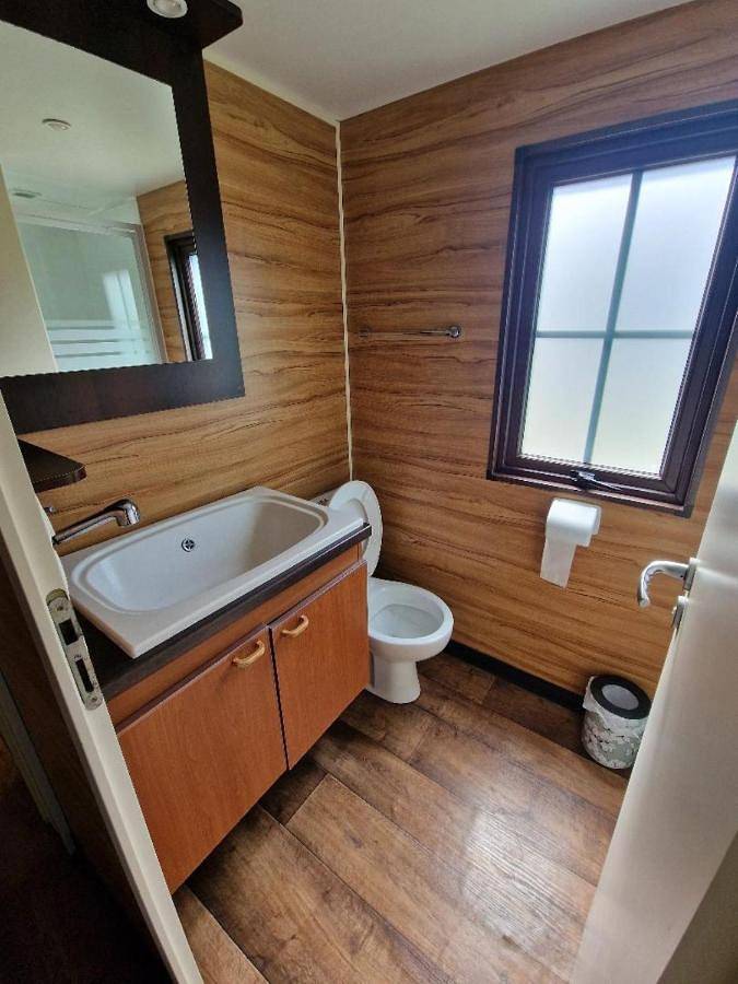 Camping pour 6 personnes, avec terrasse et jardin dans Seine-et-Marne - 2