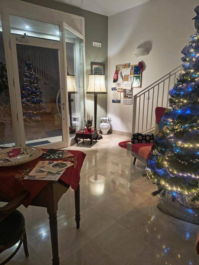 B&b per 4 persone, con giardino e panorama, adatto a famiglie con bambini a Leverano