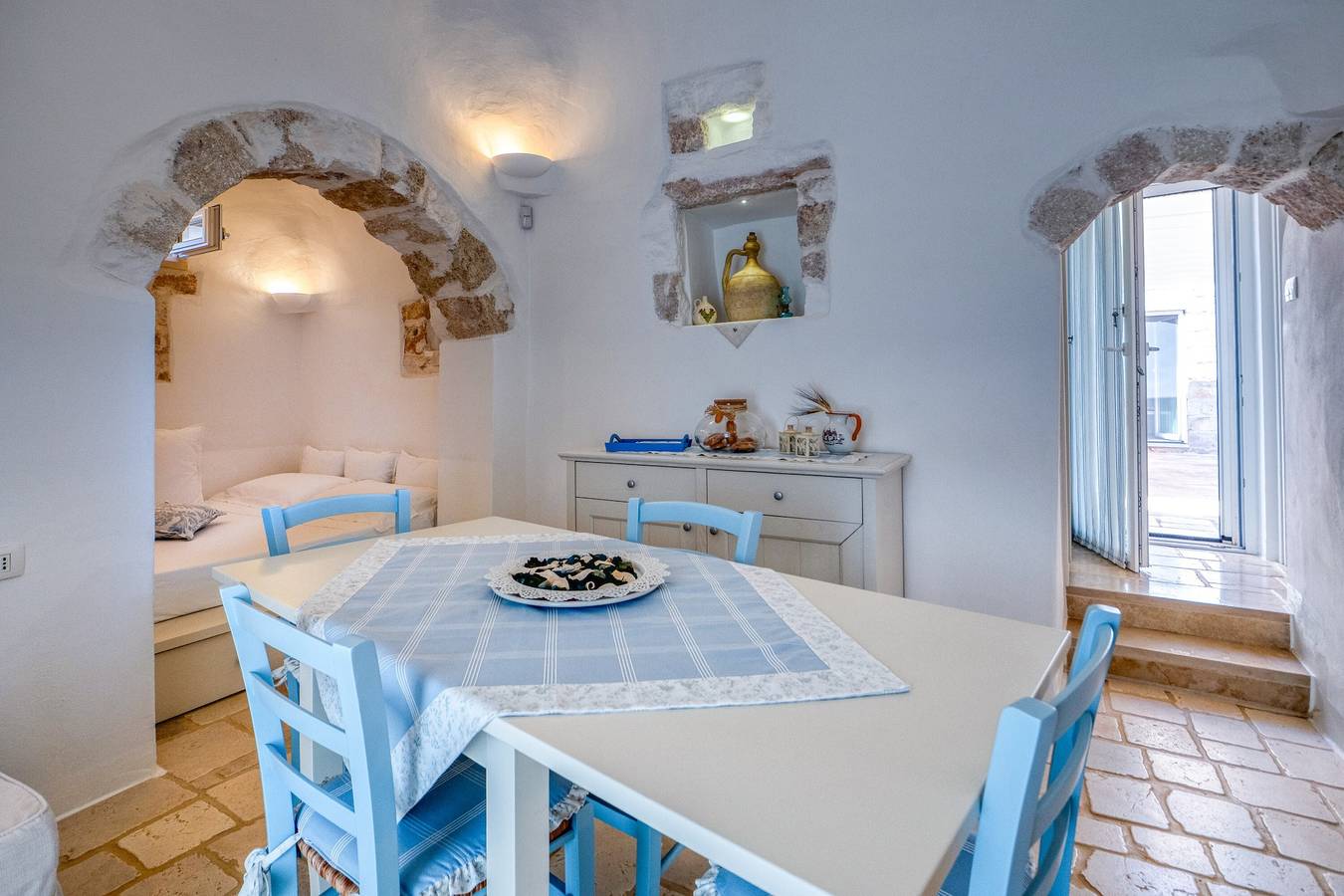 Trullo « Pietra800 » avec terrasse privée, jardin privé et climatisation in Mesagne, Salento