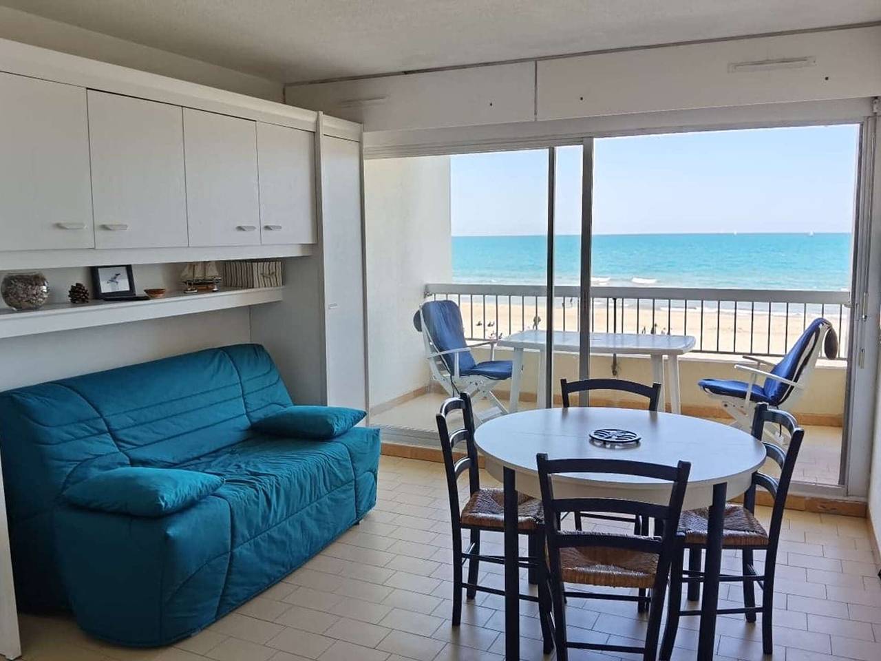 Studio entier, Charmant Studio Cabine à Marseillan-Plage avec Parking Privé in Marseillan-Plage, Marseillan