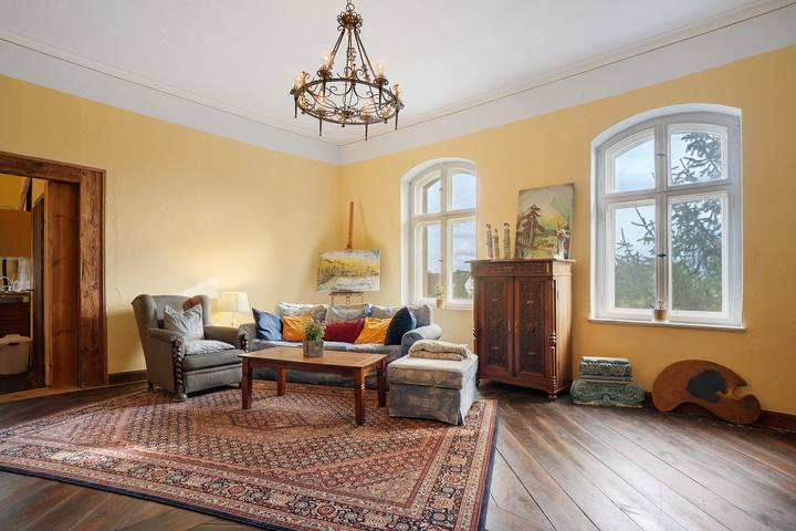 Ganze Wohnung, Ferienwohnung 'Wohnen Im Alten Rittergut' mit privater Terrasse, privatem Garten und Wi-Fi in Calau, Naturpark niederlausitzer heidelandschaft (Brandenburg)