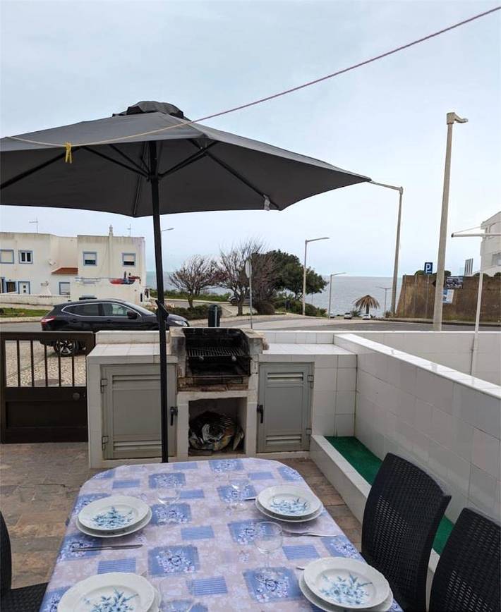 Location de vacances pour 6 personnes, avec terrasse et vue à Salema - 2