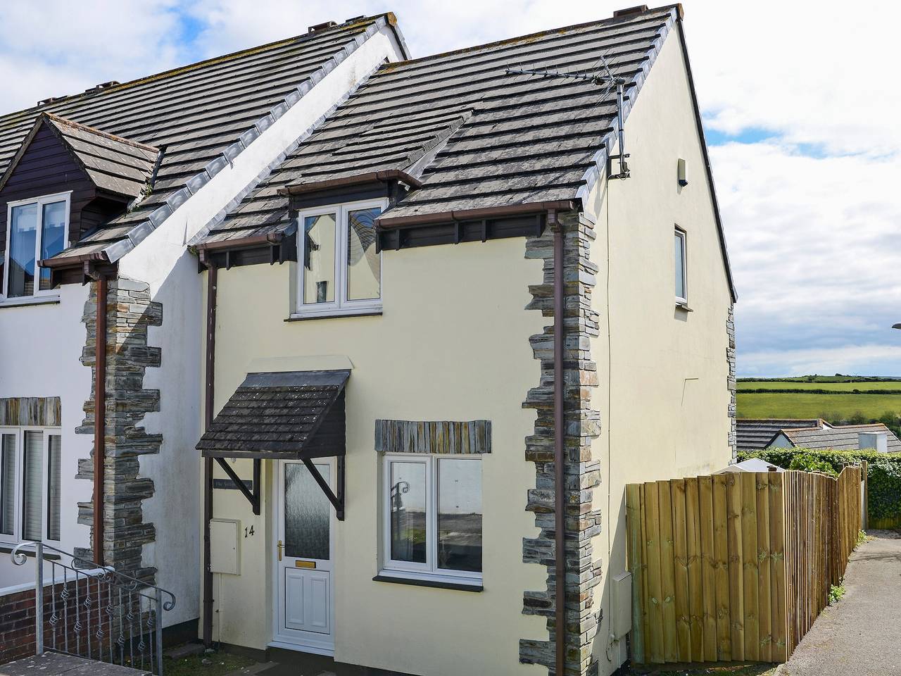 The Yellow House in Padstow, Cornualles