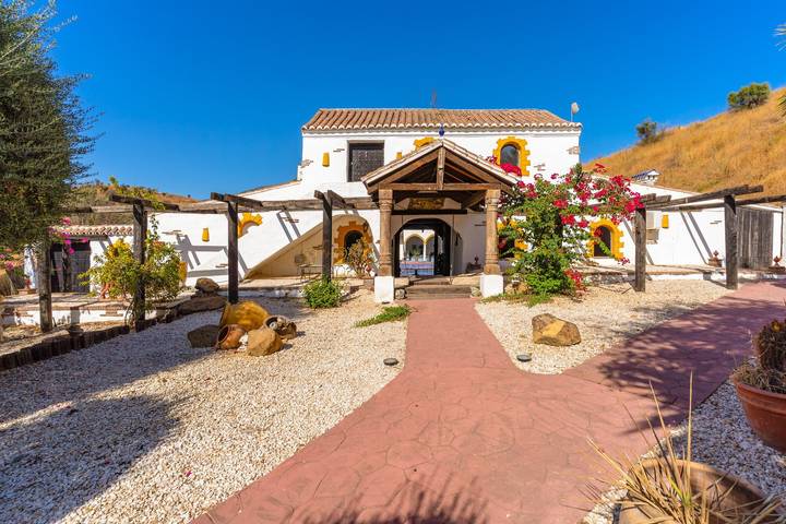Chalet para 17 personas, con jardín, Se admiten mascotas en Costa del Sol Occidental - 3