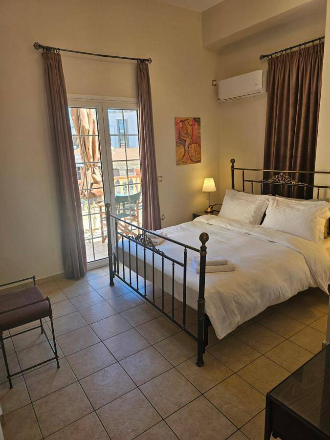 Gîte pour 2 personnes, avec balcon et vue dans Gytheion - 3