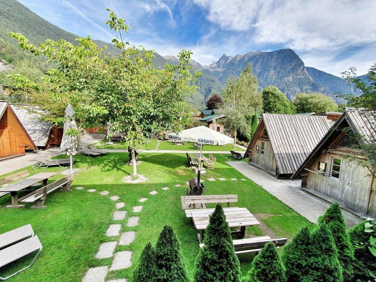 Adventure Camp in Stubaier Alpen, Oetz