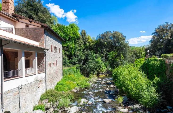 Gîte pour 2 personnes, avec terrasse et piscine à Loro Ciuffenna - 3