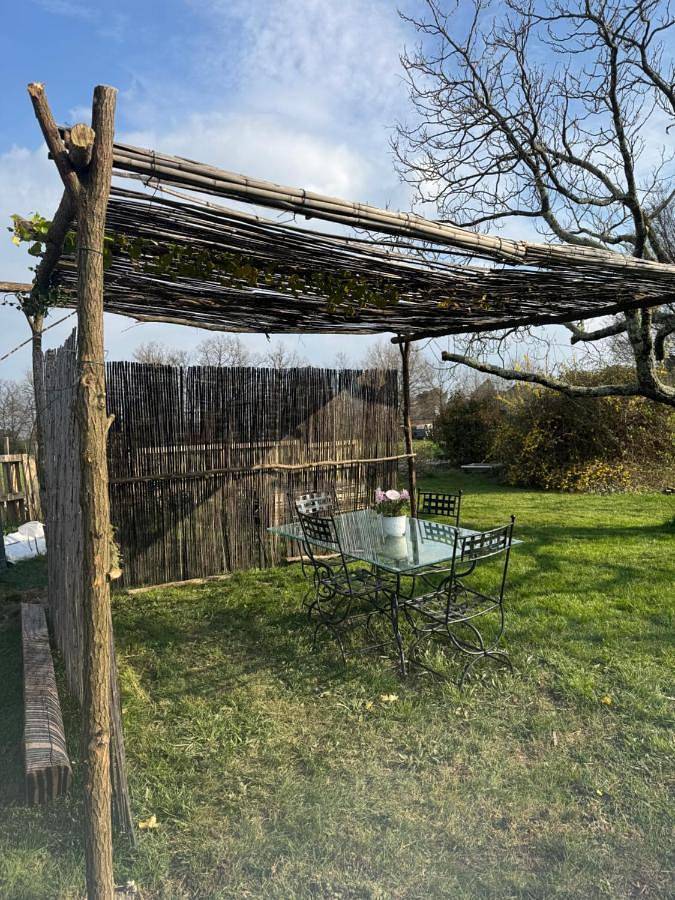 Gîte pour 2 personnes, avec vue et jardin à Mercuer - 3