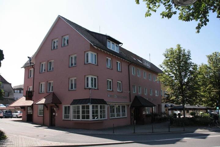 Hotel, mit Terrasse in Öhringen