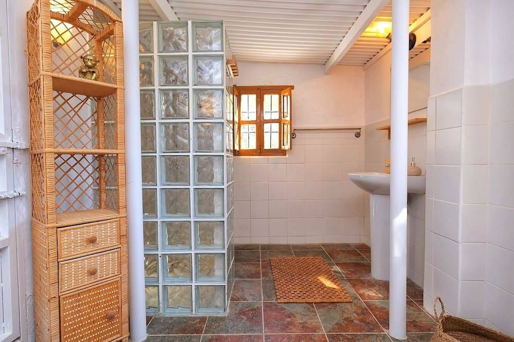 Entire apartment, Finca Serrato - Noema in Málaga (Este), Malaga