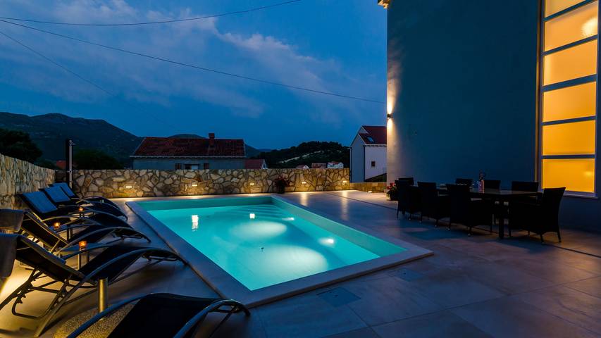 Villa pour 8 personnes, avec terrasse ainsi que sauna et jardin à Zaton - 4