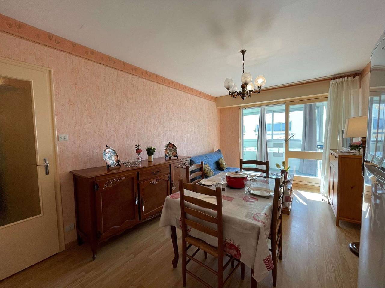 Appartement entier, Appartement 2 pièces proche mer avec loggia - Saint-Hilaire-de-Riez in Saint-Hilaire-de-Riez, Vendée