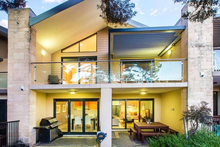 Ferienhaus für 8 Personen, mit Ausblick und Balkon - 1