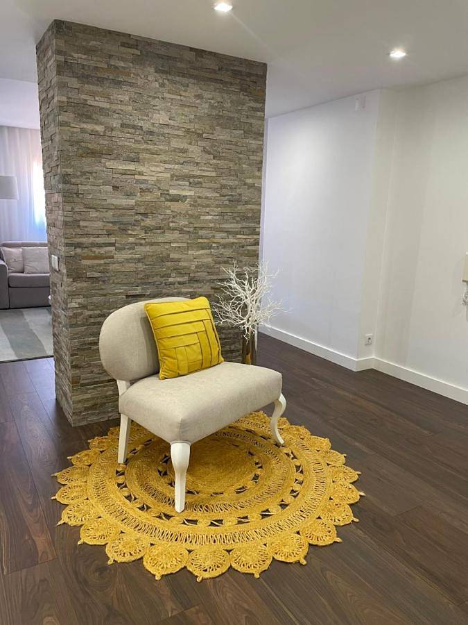 Apartamento de férias para 5 pessoas, com varanda em Praia do Pedrogão