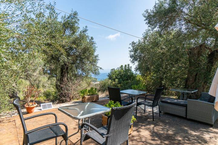 BnB für 2 Personen, mit Balkon und Garten in Griechenland