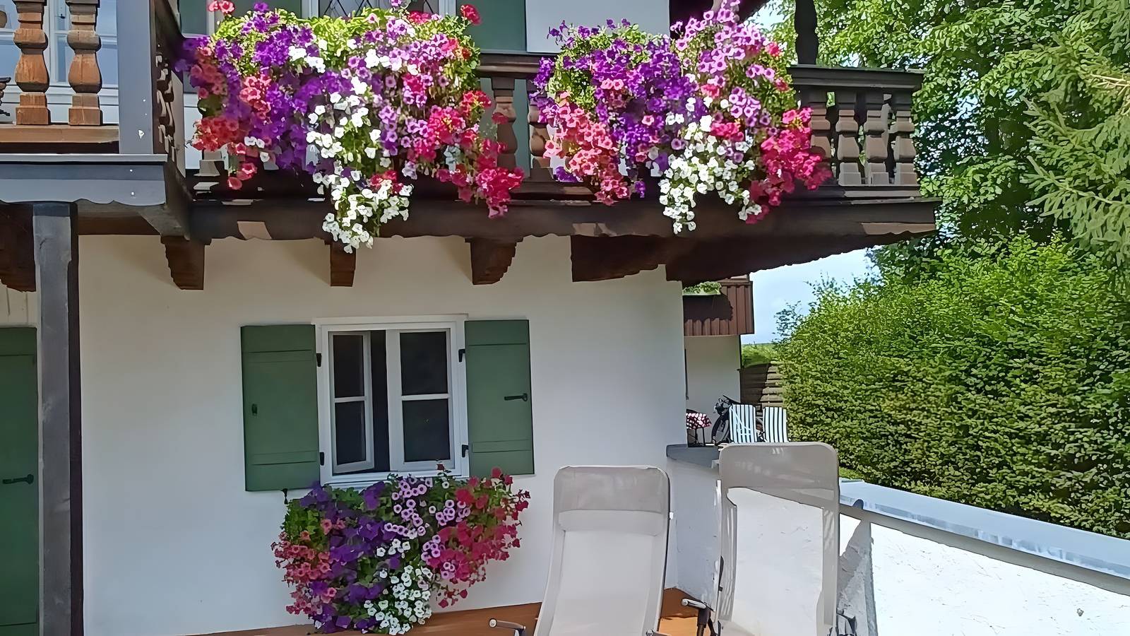 Ganze Wohnung, Sehr ruhig, idyllisch, große Terrasse und Gemeinschaftsgarten in Gstadt am Chiemsee, Chiemsee