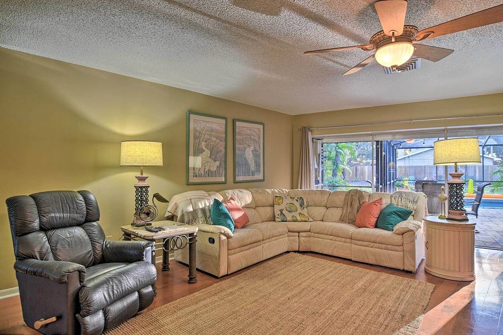 Prime Indian Rocks House mit überdachtem Lanai & Pool! in Largo, Pinellas County