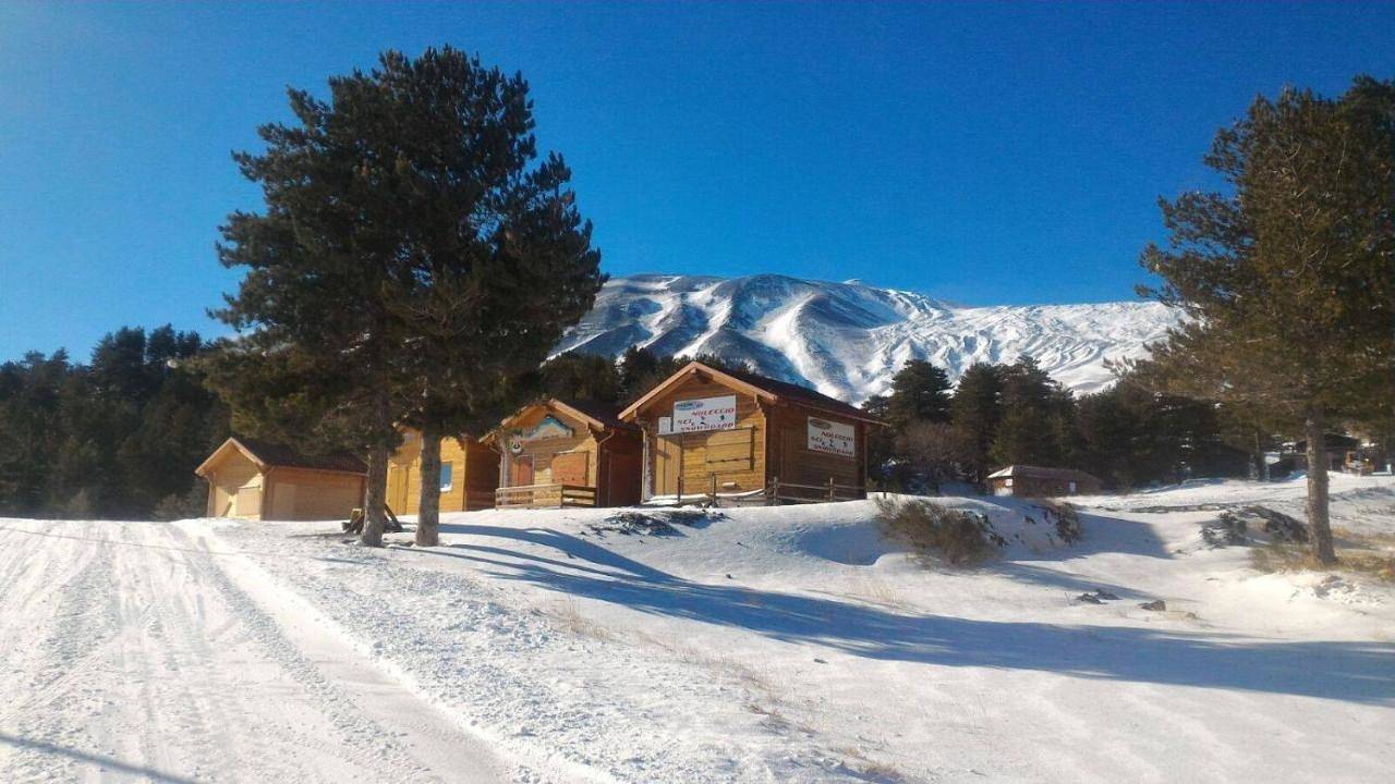 Rifugio Il Ginepro dell'Etna in Linguaglossa, Etna