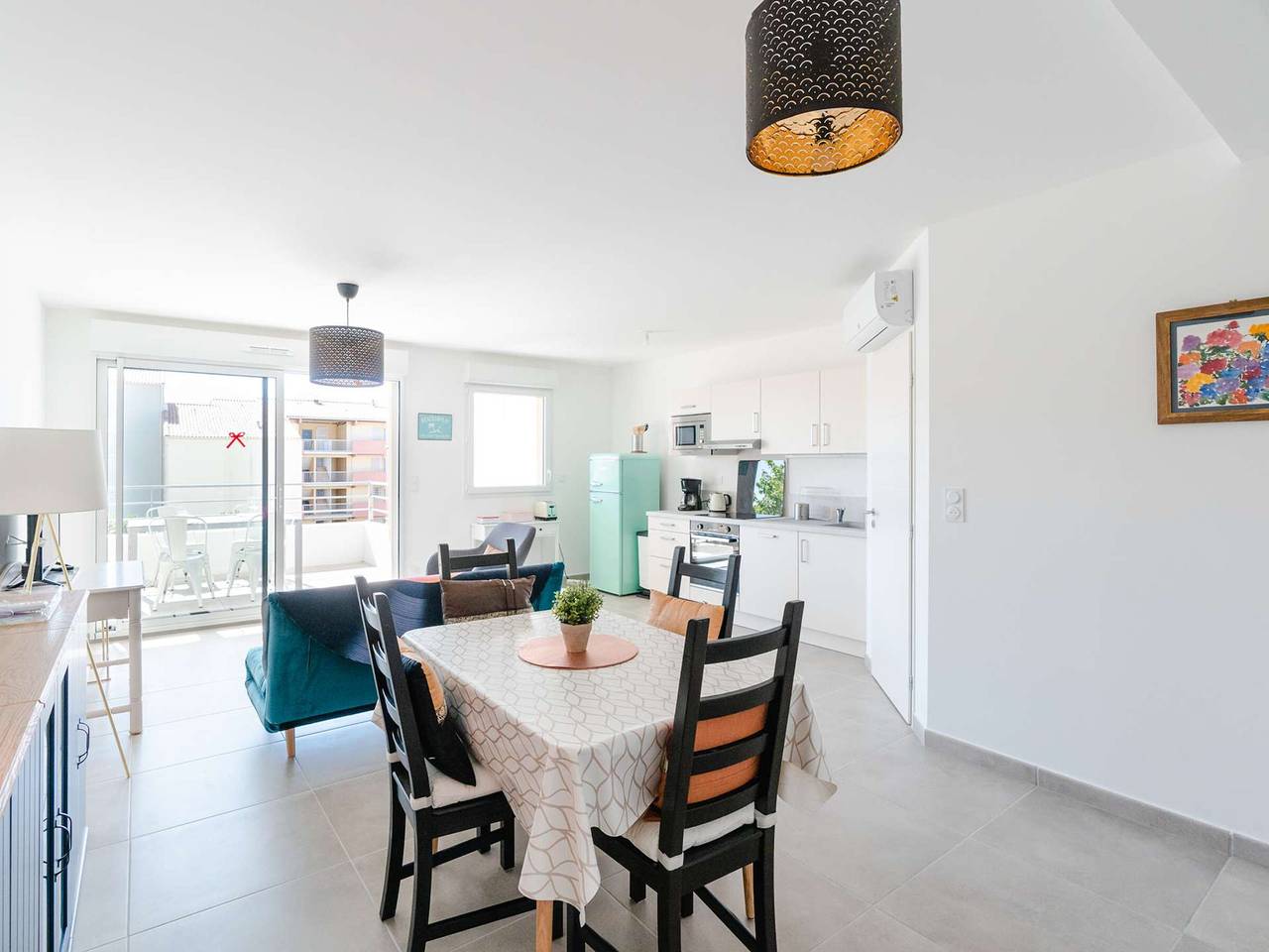 Ganze Wohnung, Klimatisierte 3-Zimmer-Wohnung, 300m vom Strand, neues Gebäude, Wlan inklusive in Narbonne Plage, Narbonne