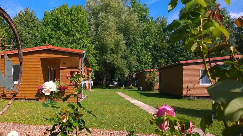 Ferienhaus für 2 Personen, mit Terrasse, mit Haustier in Lütow