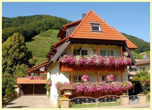 Maison d’hôte pour 4 personnes, avec Balcon ainsi que Terrasse et Jardin à Glottertal