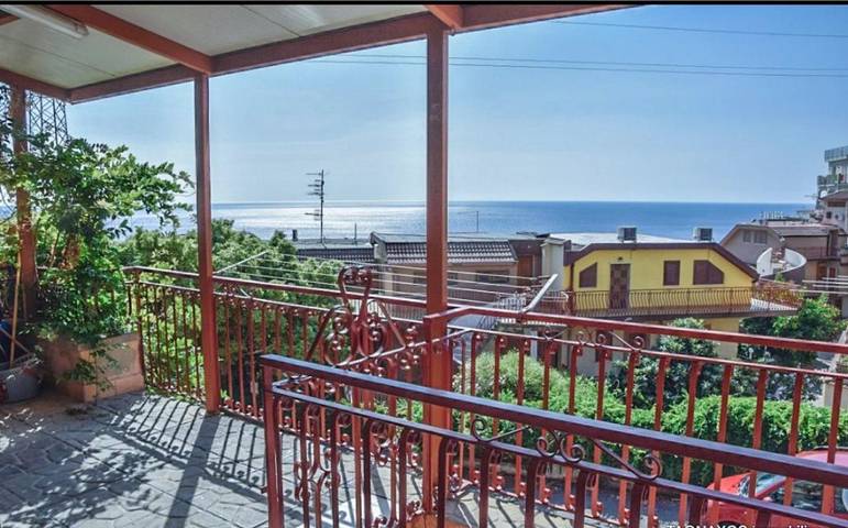 Ferienwohnung für 5 Personen, mit Balkon und Ausblick - 1