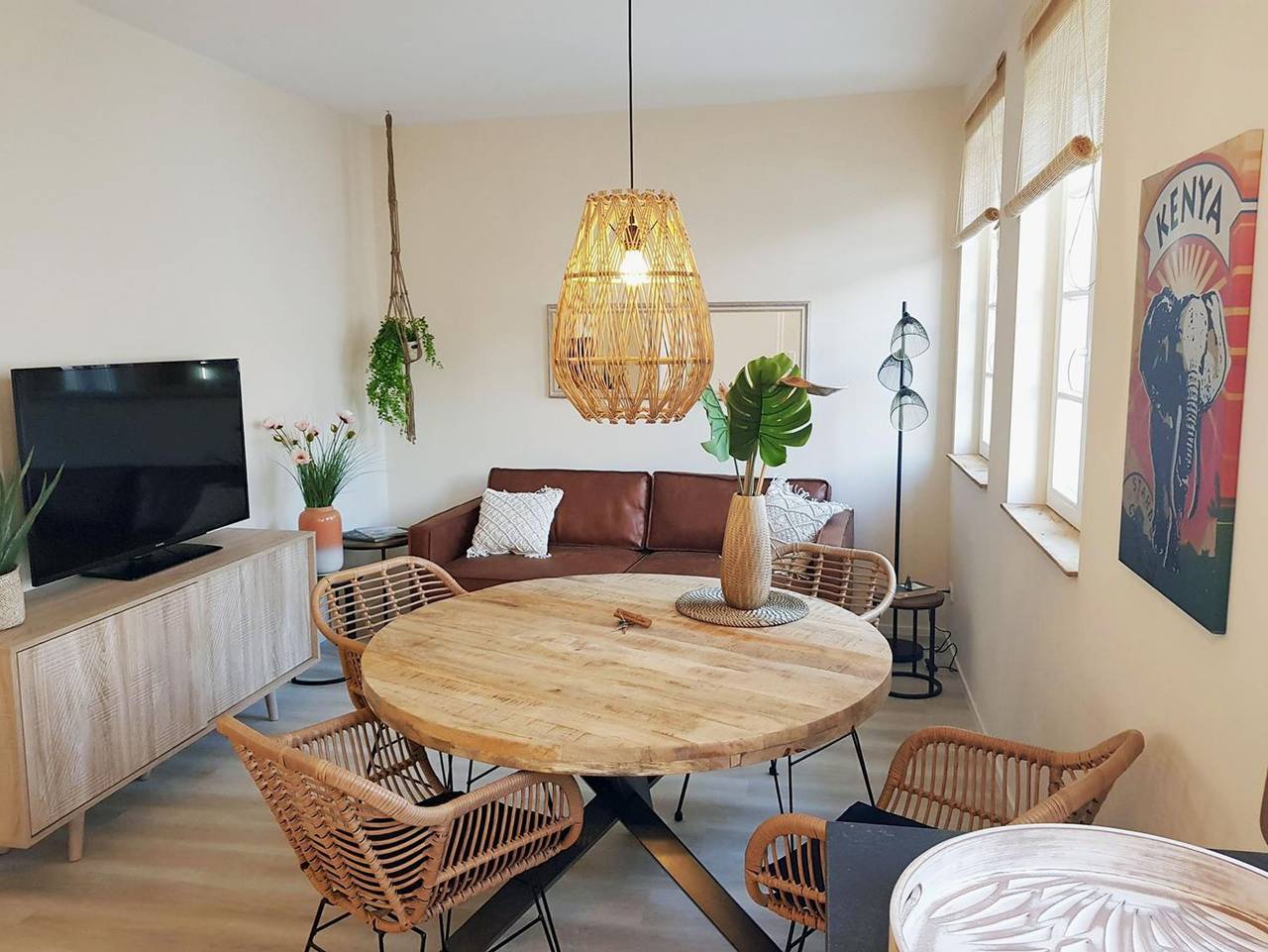 Ganze Ferienwohnung, Ferienwohnungen Steffushof - Ferienwohnung "African Lodge" in Wachenheim, Pfälzer Rheinebene