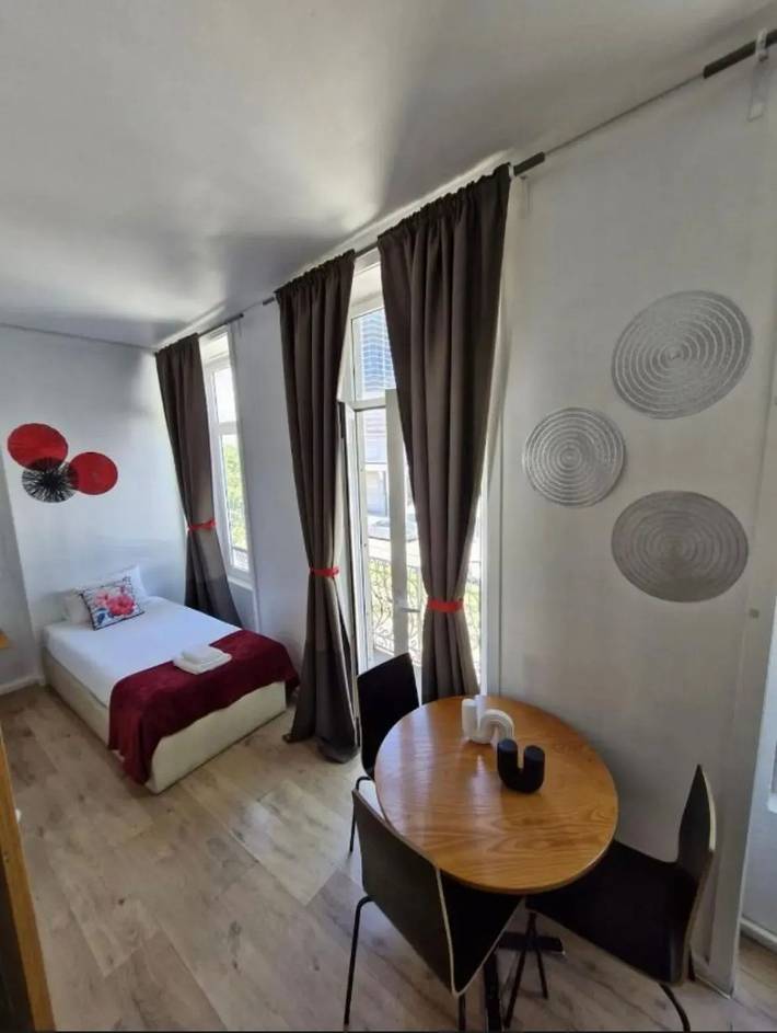 Apartamento estúdio para 3 pessoas, com varanda/terraço em Campanhã