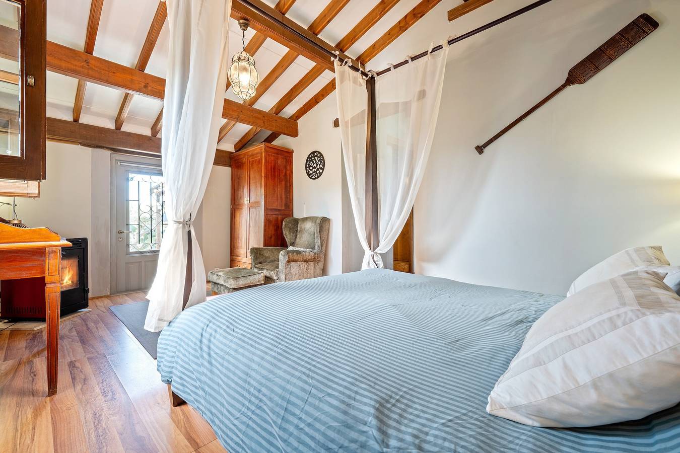 Landhuis 'Suite Premium En La Naturaleza' met uitzicht op de bergen, gedeeld zwembad en Wifi, foto 11