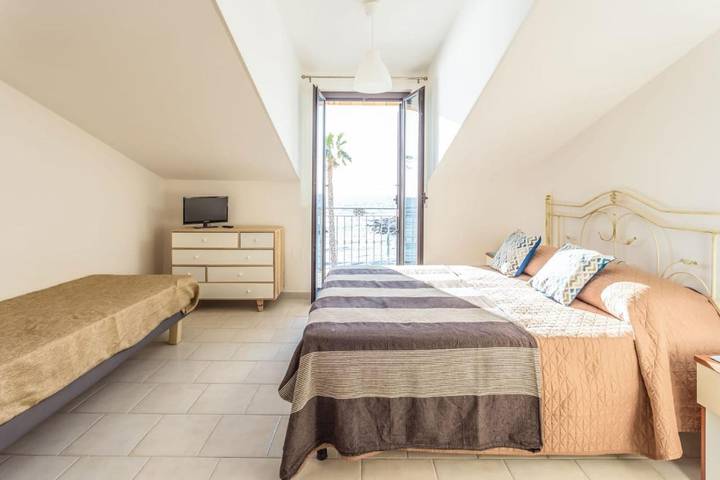Chambre d’hôte pour 4 personnes, avec vue et balcon à Santa Maria di Castellabate - 2