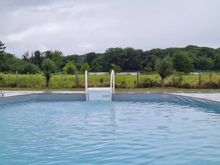 Entouré de Nature : Domaine Privé avec Maison, Lofts, Piscine, Étang pour Pêche, Terrasses et Confort Total in Bélâbre, Le Blanc und Umgebung