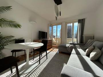 Gîte pour 2 personnes, avec balcon à Prilly