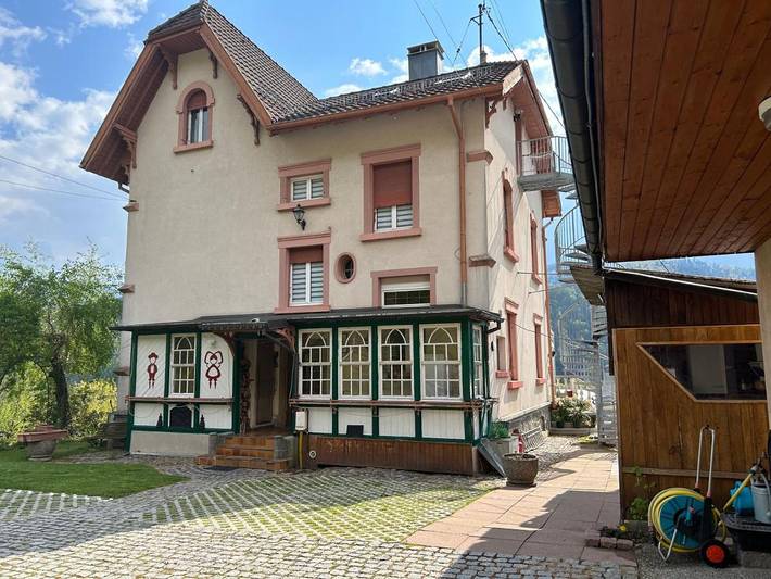Maison d’hôte pour 4 personnes, avec Balcon et Terrasse ainsi que Piscine et Vue