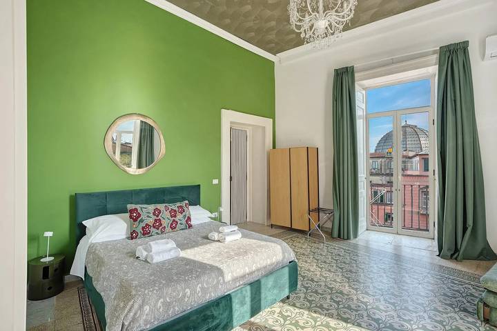 Appartamento per 6 persone, con Balcone a Napoli