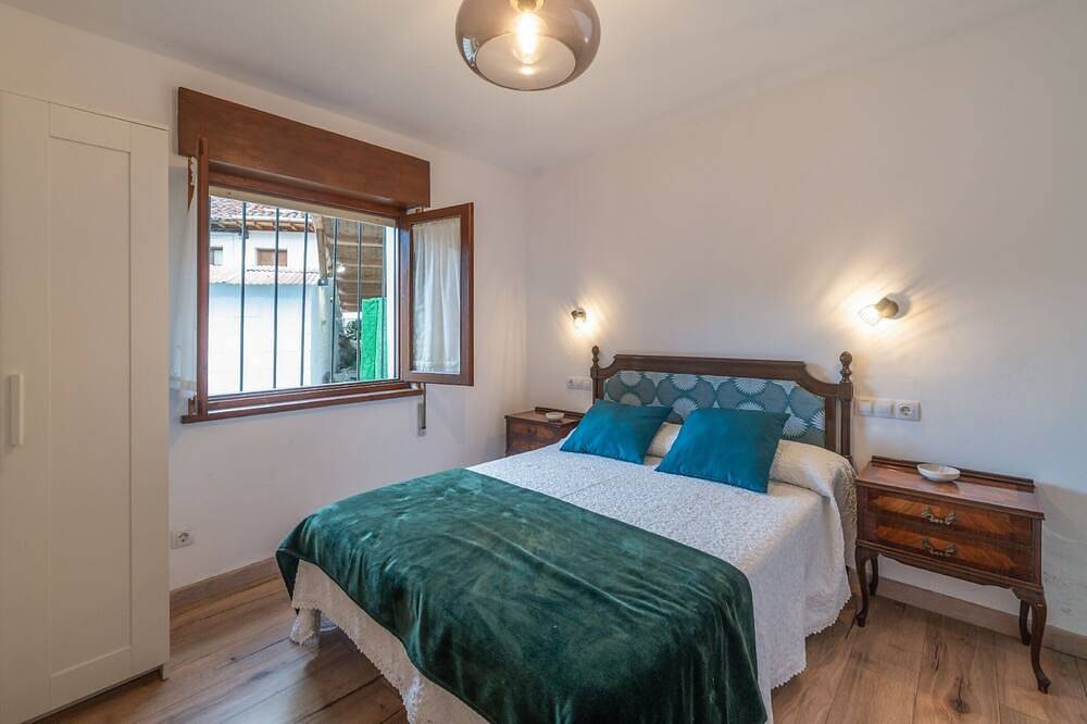 Entire apartment, First floor apartment for 4 people in Cangas de Onís, Asturias Province