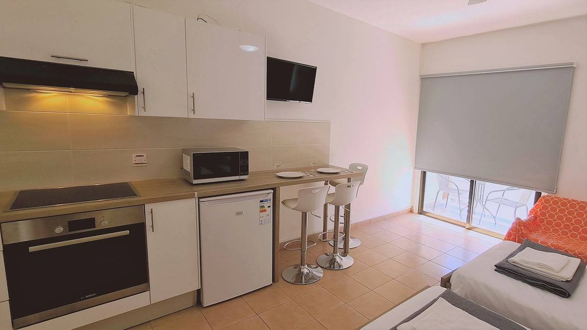 Entire apartment, 49 An- Nissi Heaven Studio in Ayia Napa, South Cyprus