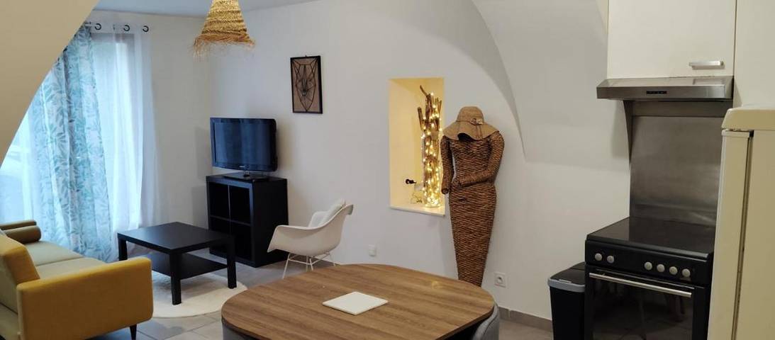 Gîte pour 5 personnes à Saint-Étienne-de-Saint-Geoirs - 2