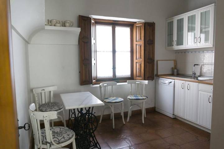 Casa rural para 18 personas, con jardín y piscina en Las Vegas (Madrid) - 4