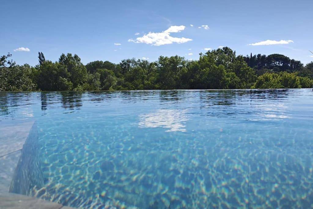 La Villa Pangea un havre de paix unique avec vue sur la rivière et la nature in Gignac, Région de Lodève