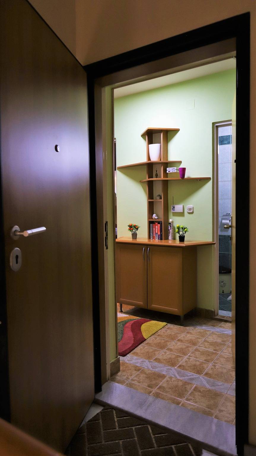 Ganze Ferienwohnung, Lovely 3-Bed Apartment in Skopje in Karpoš, Skopje